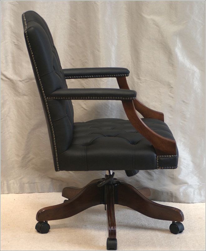 9032 Gainsborough Desk Chair in Black (3)
